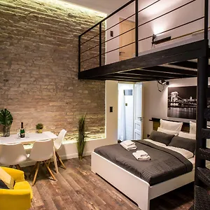  Апартаменты Very Stylish And Fresh In The Center Венгрия